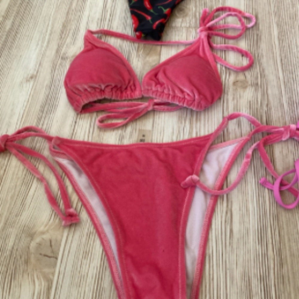 Bikini Bundle, String Bikini Bundle Size Small/Me… - image 2